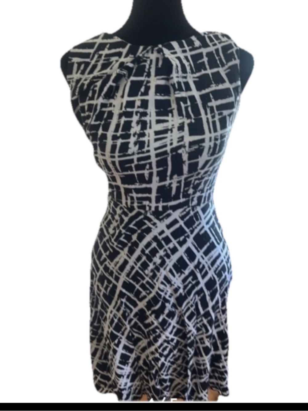 Elegant Black and White Patterned Dress